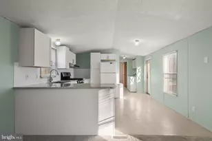 194 Joyce Ln, Honey Brook, PA 19344 - Photo 4