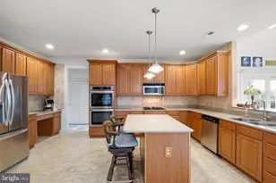 171 Candlewyck Dr, Avondale, PA 19311 - Photo 10