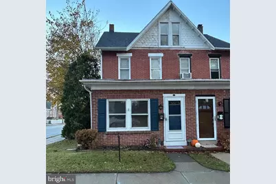 431 Broad Street, Spring City, PA 19475 - Photo 2