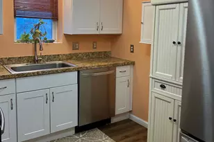 431 Broad St, Spring City, PA 19475 - Photo 14