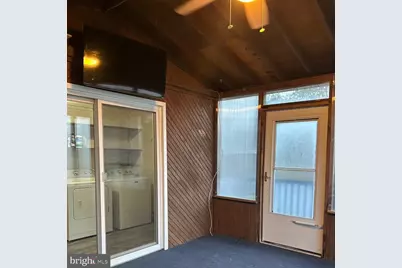 431 Broad Street, Spring City, PA 19475 - Photo 34