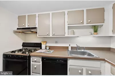 363 Old Forge Crossing #363, Devon, PA 19333 - Photo 14