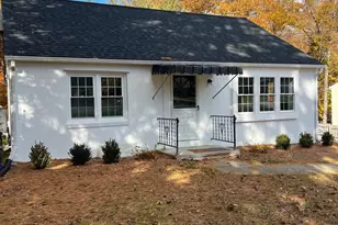 819 W King Rd, Malvern, PA 19355 - Photo 2