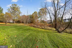 19 Angelica Dr, Avondale, PA 19311 - Photo 40