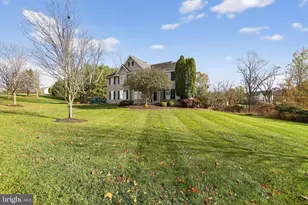 19 Angelica Dr, Avondale, PA 19311 - Photo 38