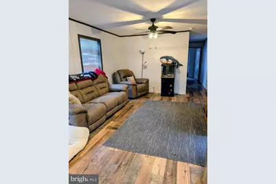 17 Glouster Court, Coatesville, PA 19320 - Photo 2