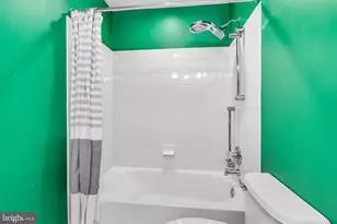 2000 St Andrews Dr, Berwyn, PA 19312 - Photo 30