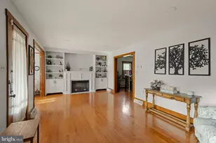 451 Pine Swamp Rd, Elverson, PA 19520 - Photo 4