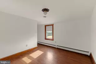 451 Pine Swamp Rd, Elverson, PA 19520 - Photo 34