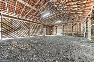 1050 Pike Springs Rd, Phoenixville, PA 19460 - Photo 4