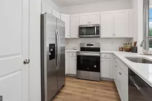 282 Derby Dr, Coatesville, PA 19320 - Photo 4