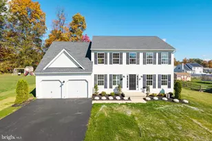 116 Cornwall Pl, Coatesville, PA 19320 - Photo 2