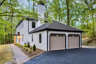 11 Oak Ln, Malvern, PA 19355 - Photo 2