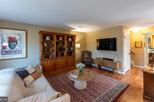 204 Camsten Ct, Chesterbrook, PA 19087 - Photo 12