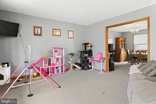 131 Highland Dr, Coatesville, PA 19320 - Photo 6