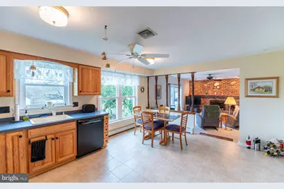 90 Bayberry Lane, Phoenixville, PA 19460 - Photo 14