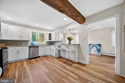 575 W Valley Road, Wayne, PA 19087 - Photo 8