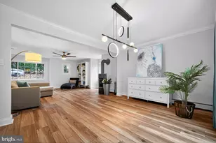 575 W Valley Rd, Wayne, PA 19087 - Photo 2