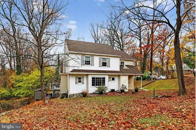 575 W Valley Road, Wayne, PA 19087 - Photo 2