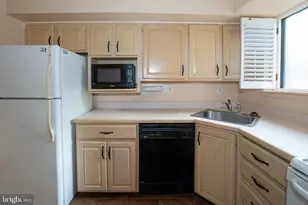 1307 Valley Dr, West Chester, PA 19382 - Photo 10