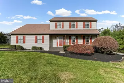 155 Freedom Valley Circle, Coatesville, PA 19320 - Photo 2