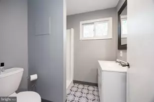 313 Chestnut St, Spring City, PA 19475 - Photo 10