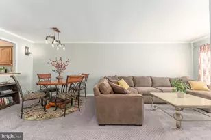 555 Summit House, West Chester, PA 19382 - Photo 4