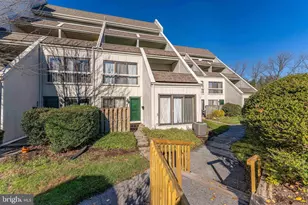 555 Summit House, West Chester, PA 19382 - Photo 1