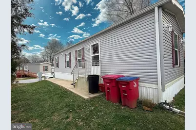15 Mockingbird Lane, Phoenixville, PA 19460 - Photo 2