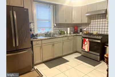 695 W Kings Highway, Coatesville, PA 19320 - Photo 10