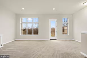 326 Redbud Ln, Kennett Square, PA 19348 - Photo 4