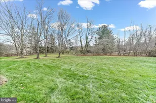 1705 Weatherstone Dr, Paoli, PA 19301 - Photo 38