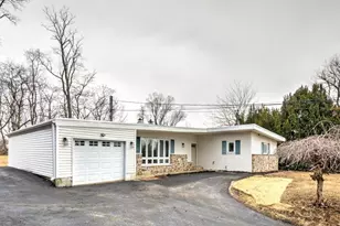 904 S Chester Rd, West Chester, PA 19382 - Photo 2