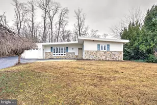 904 S Chester Rd, West Chester, PA 19382 - Photo 1