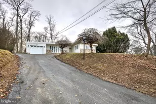 904 S Chester Rd, West Chester, PA 19382 - Photo 8