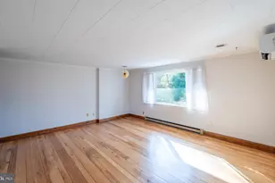 929 N Manor Rd, Honey Brook, PA 19344 - Photo 12