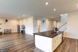 37 Boiler Ct, Phoenixville, PA 19460 - Photo 8