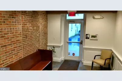 17 W Miner Street, West Chester, PA 19382 - Photo 4