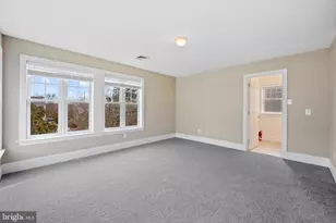 321 Franklin Ave, Phoenixville, PA 19460 - Photo 22