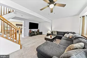 201 Fox Trl Trail, Parkesburg, PA 19365 - Photo 10