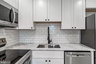 21 Gay St, Phoenixville, PA 19460 - Photo 1