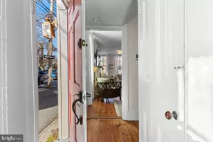 22 W Miner St, West Chester, PA 19382 - Photo 4