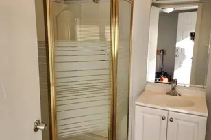 119 N Brandywine Ave, Coatesville, PA 19320 - Photo 12