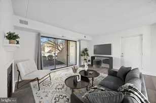 40 Le Forge Ct, Chesterbrook, PA 19087 - Photo 2