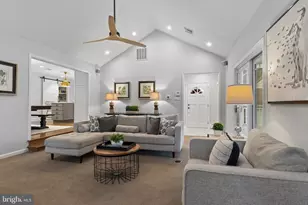 131 Sugartown Rd, Devon, PA 19333 - Photo 24