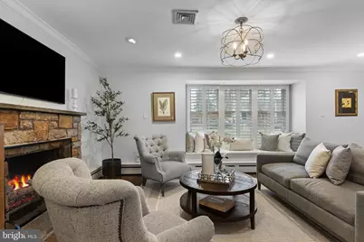 131 Sugartown Road, Devon, PA 19333 - Photo 6