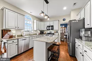 352 Drummers Ln, Phoenixville, PA 19460 - Photo 6