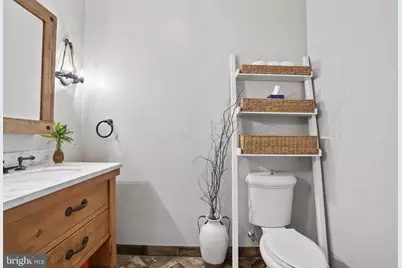 201 Pine Swamp Road, Elverson, PA 19520 - Photo 18