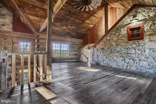 201 Pine Swamp Rd, Elverson, PA 19520 - Photo 20