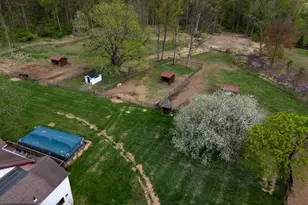 201 Pine Swamp Rd, Elverson, PA 19520 - Photo 4
